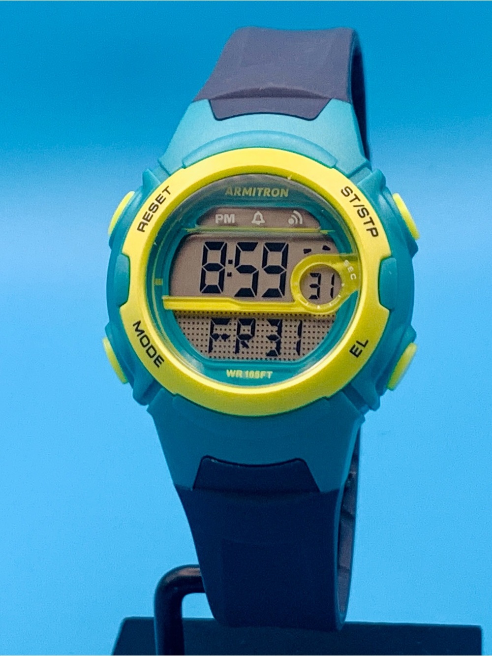 ARMITRON PRO SPORT 45/7088 Women’s Digital Watch Chrono Alarm Backlight Working